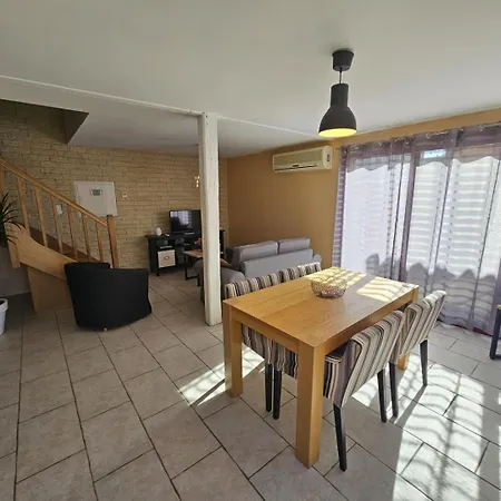 Nyaraló Du Sechoir Bouresse